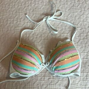 Victoria’s Secret push-up bikini top